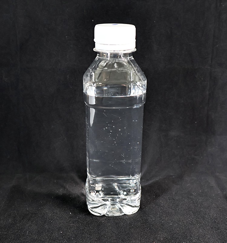 Deoxygenating and sterilizing corrosion inhibitor